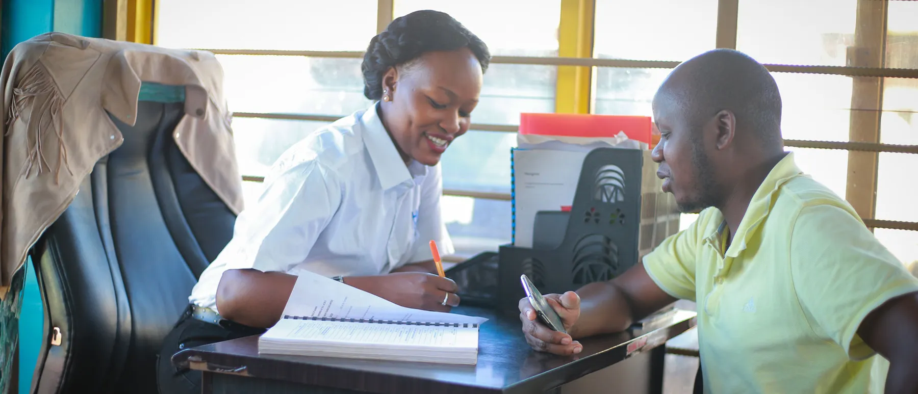 A HICO consultant working with a client